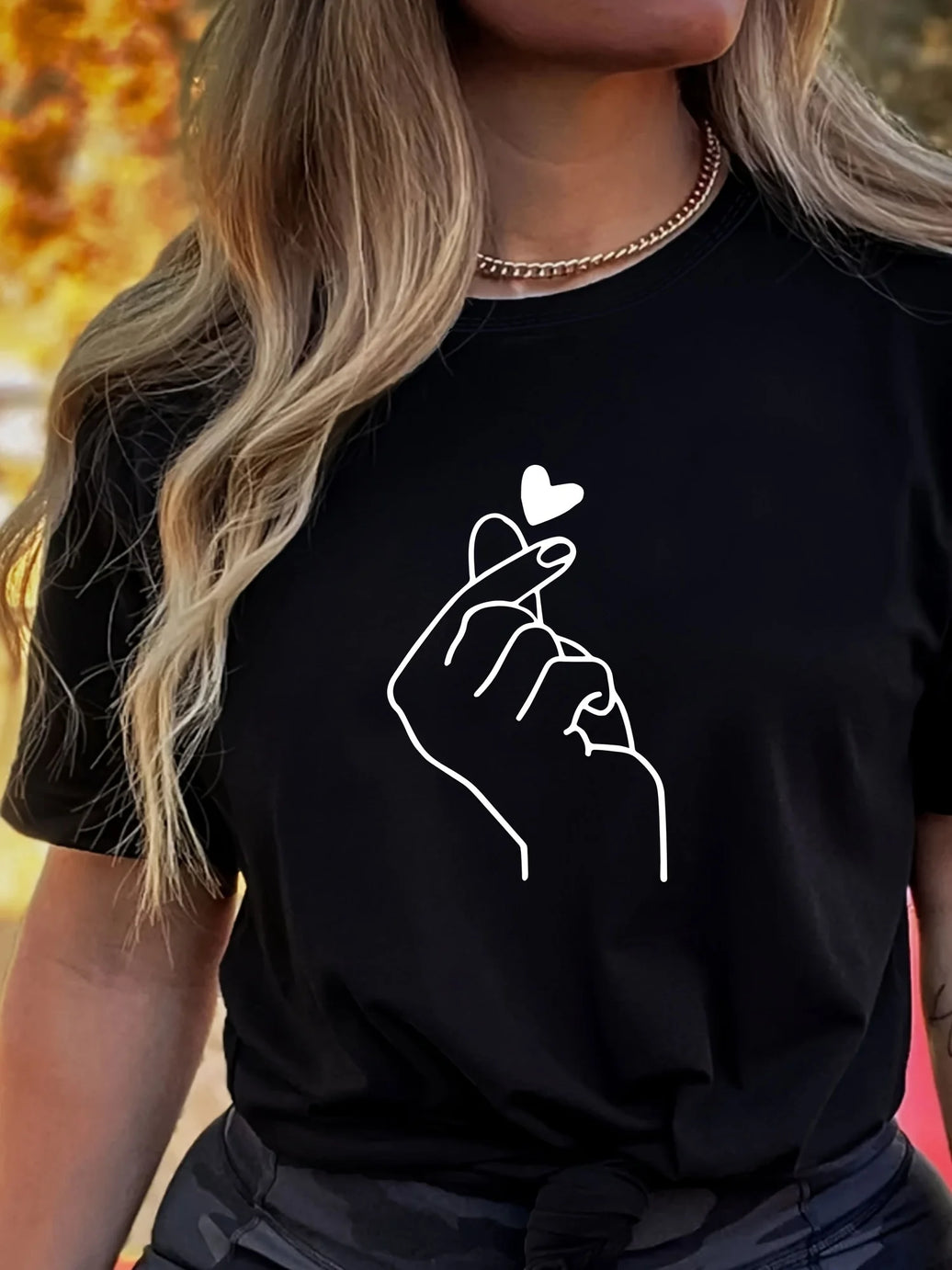 Cute hand heart T-Shirt